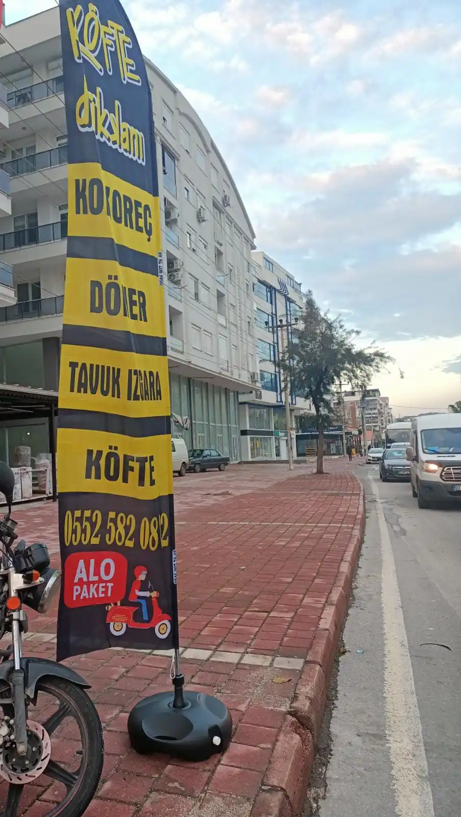 Köfteci Yelken Bayrağı-8